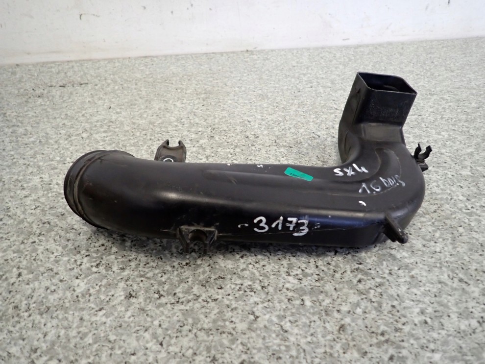 SUZUKI SX4 1.6 DDiS 06-12 RURA DOLOTU POWIETRZA 3/6
