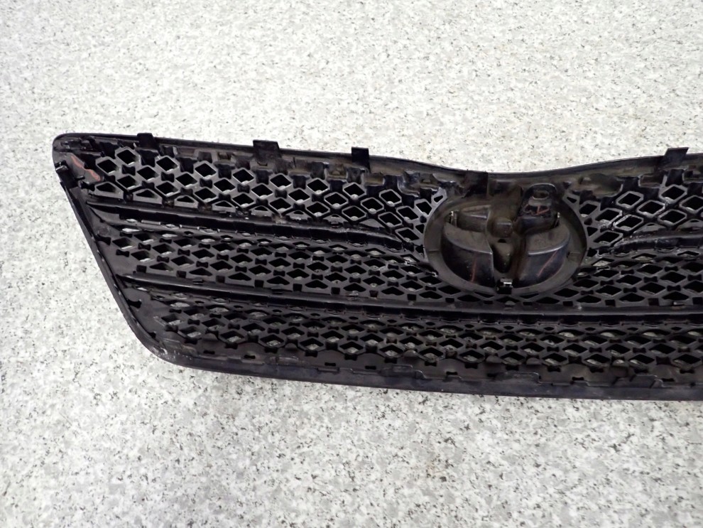 TOYOTA COROLLA E12 HATCHBACK 02-04 ATRAPA GRILL 5/6