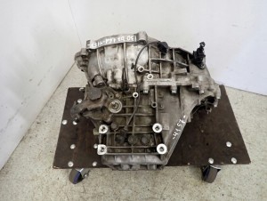HYUNDAI i30 1.6 CRDi 06-12 SKRZYNIA BIEGÓW 6 BIEGOWA 6/8 MINIATURA
