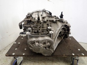 HYUNDAI i30 1.6 CRDi 06-12 SKRZYNIA BIEGÓW 6 BIEGOWA 7/8 MINIATURA