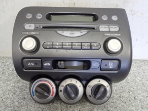 HONDA JAZZ 03-05 RADIO CD RADIOODTWARZACZ 1/5 MINIATURA