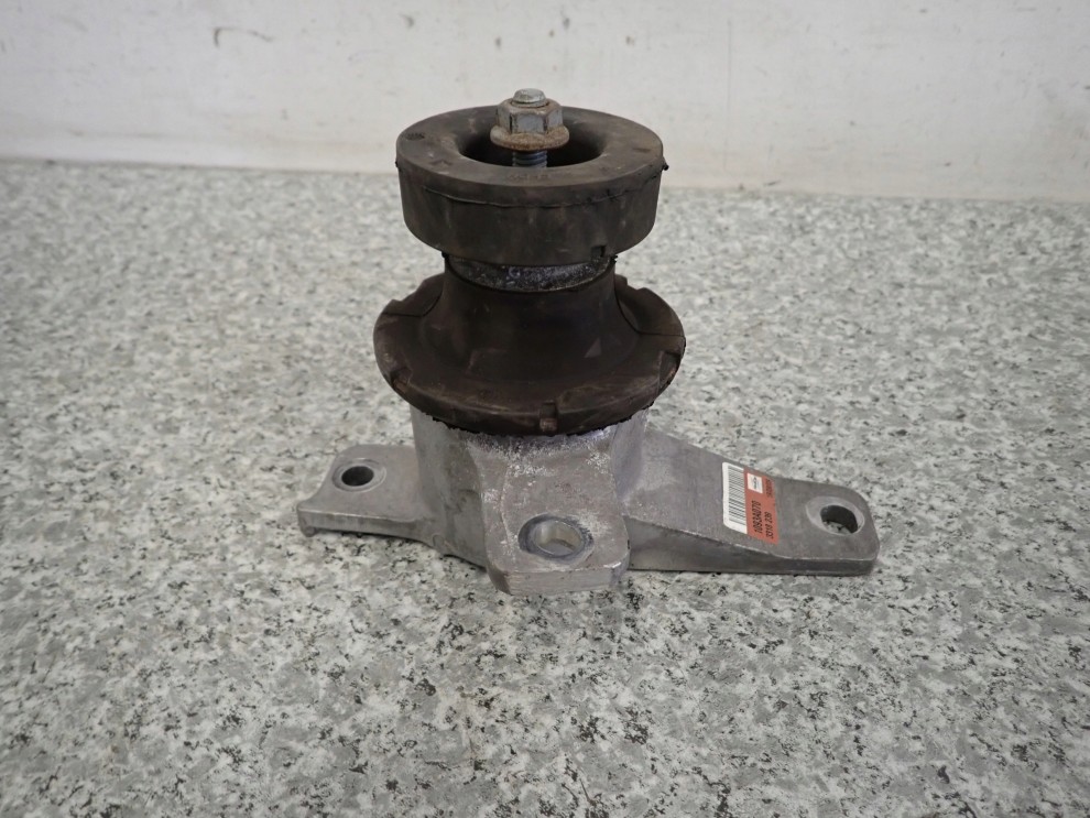 MITSUBISHI COLT 04-12 1.3 BENZYNA PODUSZKA SILNIKA PRAWA 1/4