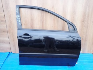 TOYOTA COROLLA E12 02-07 DRZWI PRZEDNIE PRAWE SB 209