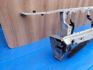 MITSUBISHI SPACE WAGON 98-04 PAS PRZEDNI WZMOCNIENIE CZOŁOWE 5/7 MINIATURA