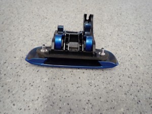 SUZUKI CELERIO 14-19 KLAMKA TYLNEJ KLAPY BAGAŻNIKA 5/5 MINIATURA