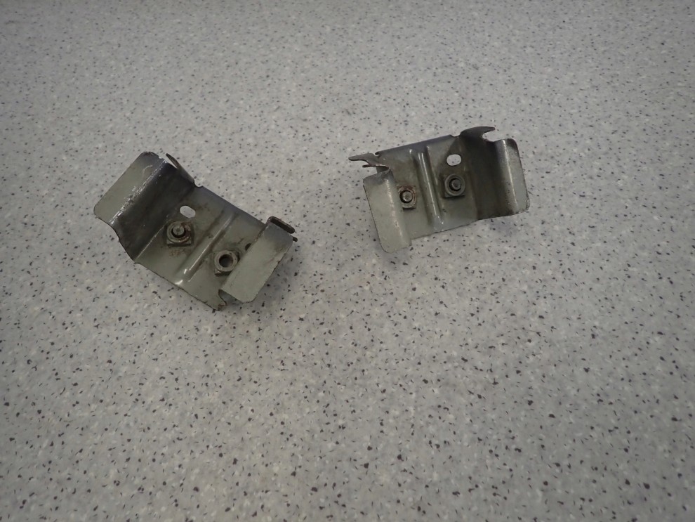 NISSAN PRIMERA P12 02-07 WSPORNIK ZDERZAKA PRZÓD LEWY I PRAWY 6/6