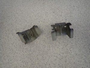 NISSAN PRIMERA P12 02-07 WSPORNIK ZDERZAKA PRZÓD LEWY I PRAWY 4/6 MINIATURA