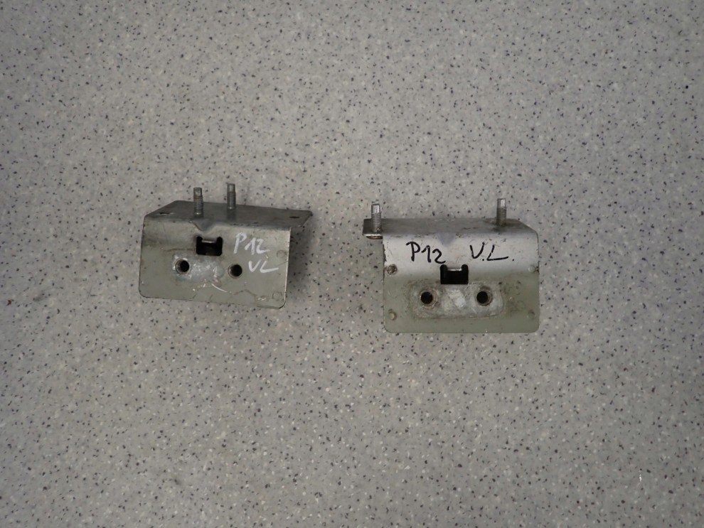 NISSAN PRIMERA P12 02-07 WSPORNIK ZDERZAKA PRZÓD LEWY I PRAWY 1/8