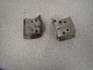 NISSAN PRIMERA P12 02-07 WSPORNIK ZDERZAKA PRZÓD LEWY I PRAWY 8/8 MINIATURA