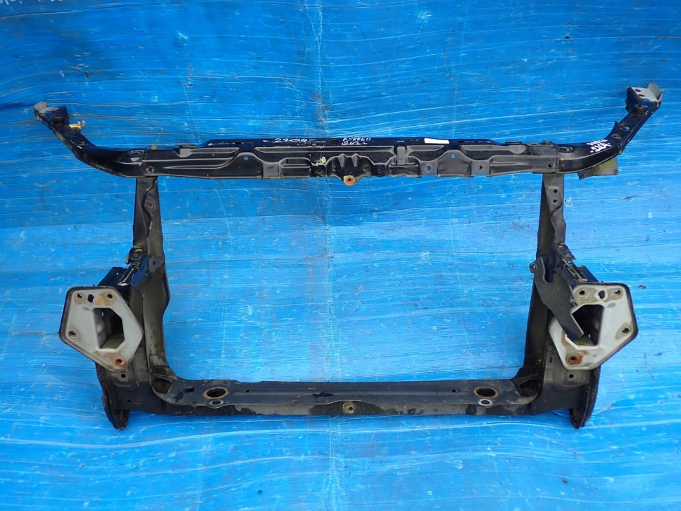 TOYOTA AVENSIS VERSO 01- PAS PRZEDNI 2/10