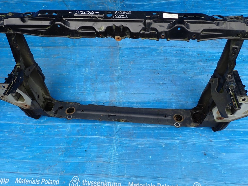 TOYOTA AVENSIS VERSO 01- PAS PRZEDNI 5/10