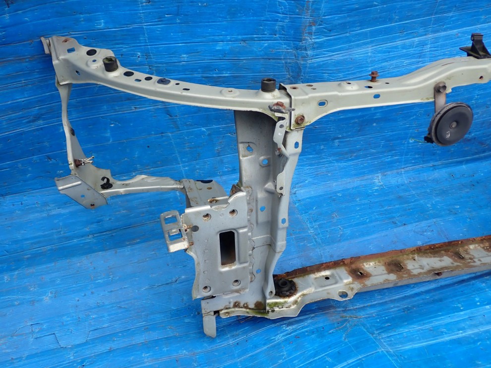 TOYOTA AVENSIS T25 02- PAS PRZEDNI WZMOCNIENIE CZOŁOWE 2/11