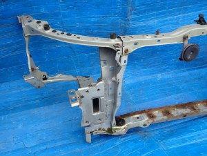 TOYOTA AVENSIS T25 02- PAS PRZEDNI WZMOCNIENIE CZOŁOWE 2/11 MINIATURA