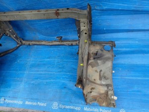 TOYOTA COROLLA E12 HB 02-04 PAS PRZEDNI WZMOCNIENIE CZOŁOWE PODŁUŻNICE 9/10 MINIATURA