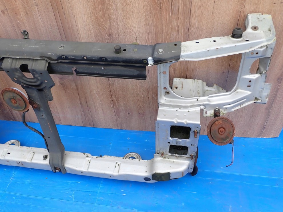 HYUNDAI TRAJET PAS PRZEDNI 5/11