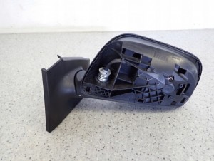 TOYOTA YARIS II 06-11 LUSTERKO LEWE EUROPA 5 PINÓW 3/5 MINIATURA