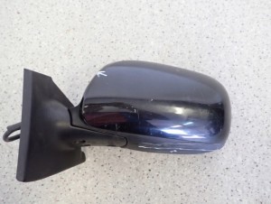 TOYOTA YARIS II 06-11 LUSTERKO LEWE EUROPA 5 PINÓW 9/11 MINIATURA