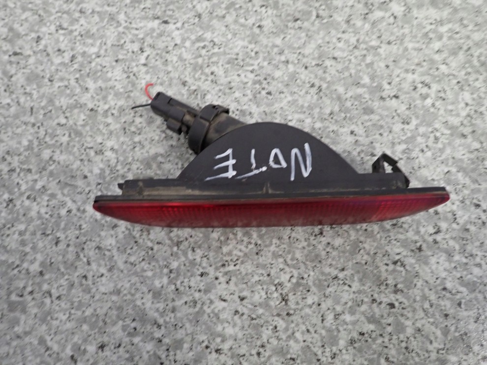 NISSAN NOTE E11 LIFT 09-12 LAMPA PRZECIWMGIELNA TYŁ 4/5