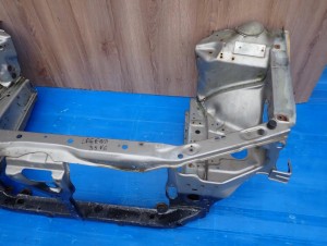 HONDA LEGEND III KA 3.5 V6 97-04 PAS PRZEDNI 3/10 MINIATURA