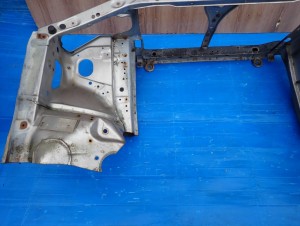 HONDA LEGEND III KA 3.5 V6 97-04 PAS PRZEDNI 9/10 MINIATURA