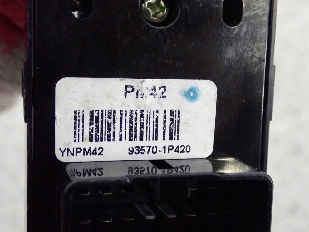 KIA VENGA 09- PANEL SZYB PRZEDNI LEWY 4 SZYBY 4/5