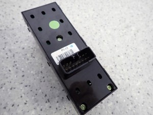 KIA VENGA 09- PANEL SZYB PRZEDNI LEWY 4 SZYBY 5/5 MINIATURA