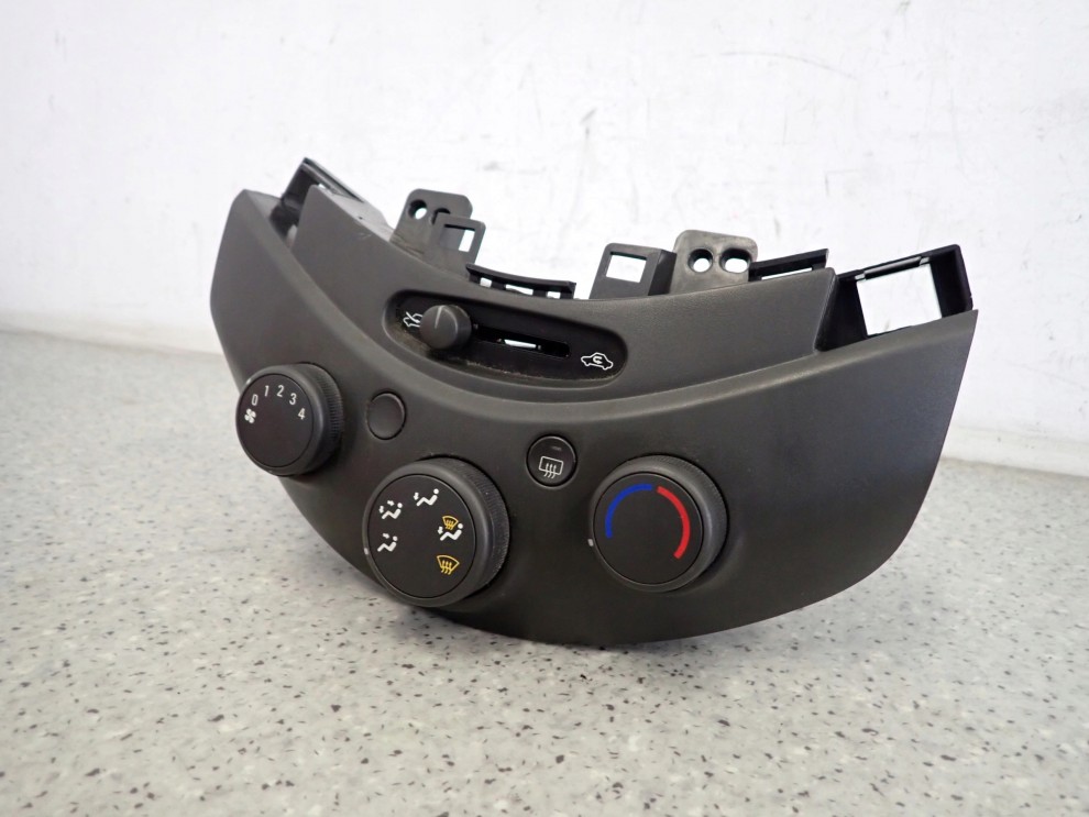 CHEVROLET SPARK 09-15 PANEL STEROWANIA NAWIEWEM 4/7