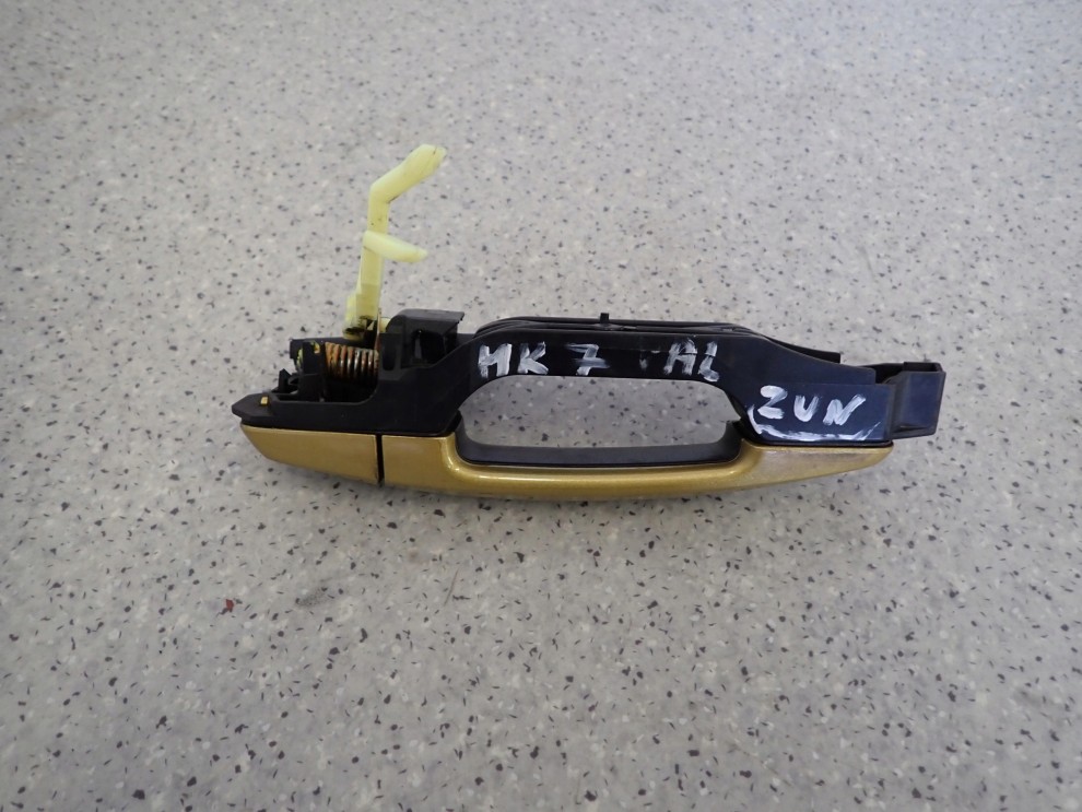 SUZUKI SWIFT 10- MK7 KLAMKA TYLNA LEWA ZUN 6/8