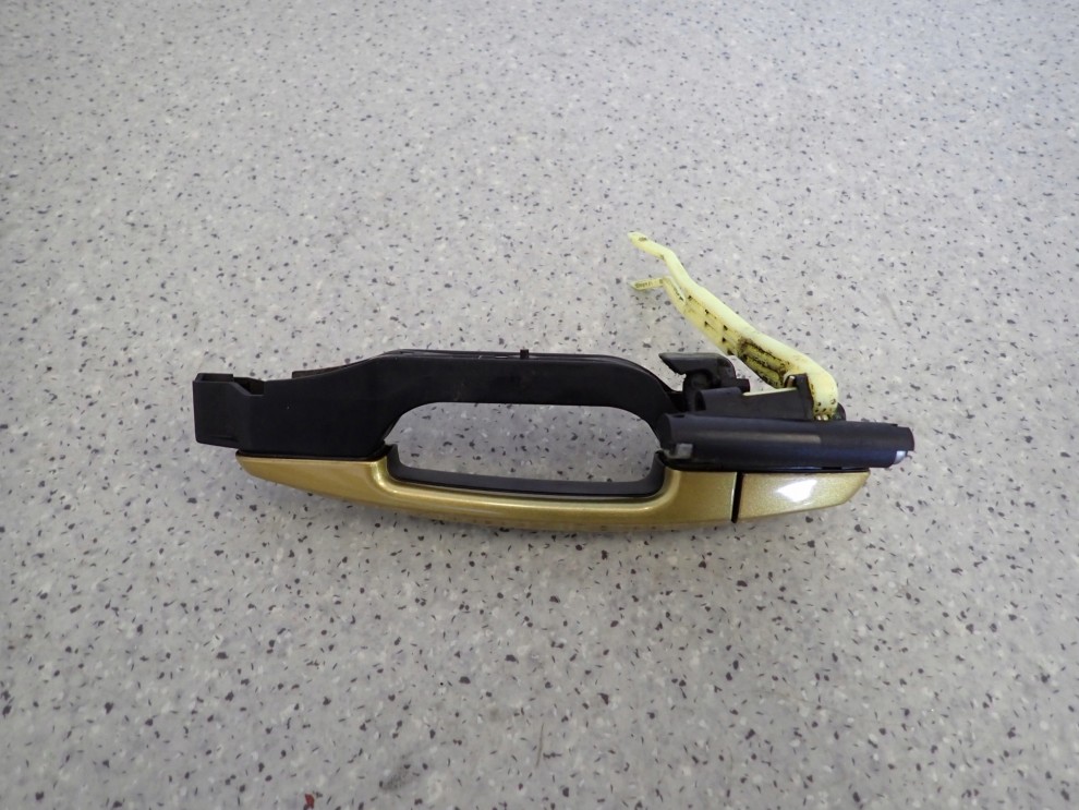 SUZUKI SWIFT 10- MK7 KLAMKA TYLNA LEWA ZUN 8/8