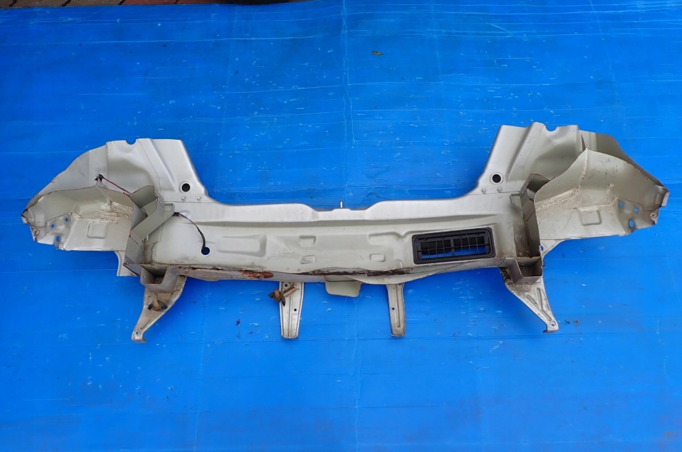 SUZUKI SWIFT III MK6 05-10 PAS TYLNY 5/9