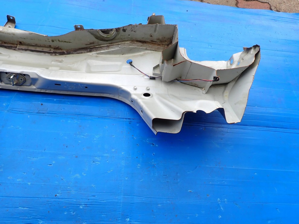 SUZUKI SWIFT III MK6 05-10 PAS TYLNY 9/9