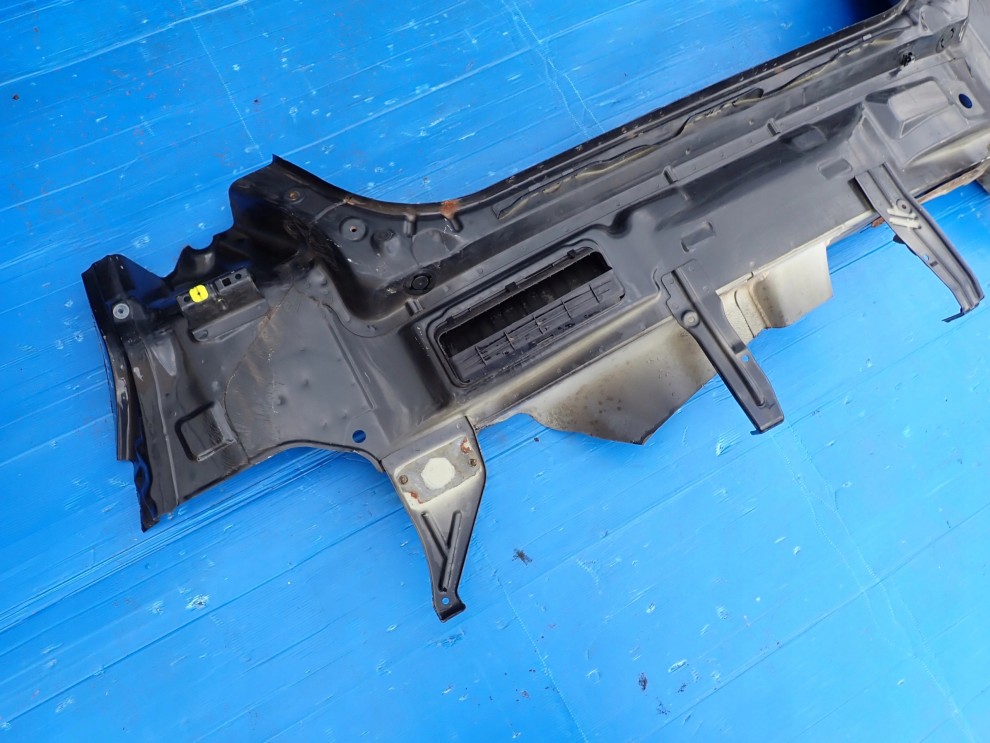 SUZUKI SWIFT III MK6 05-10 PAS TYLNY 4/10