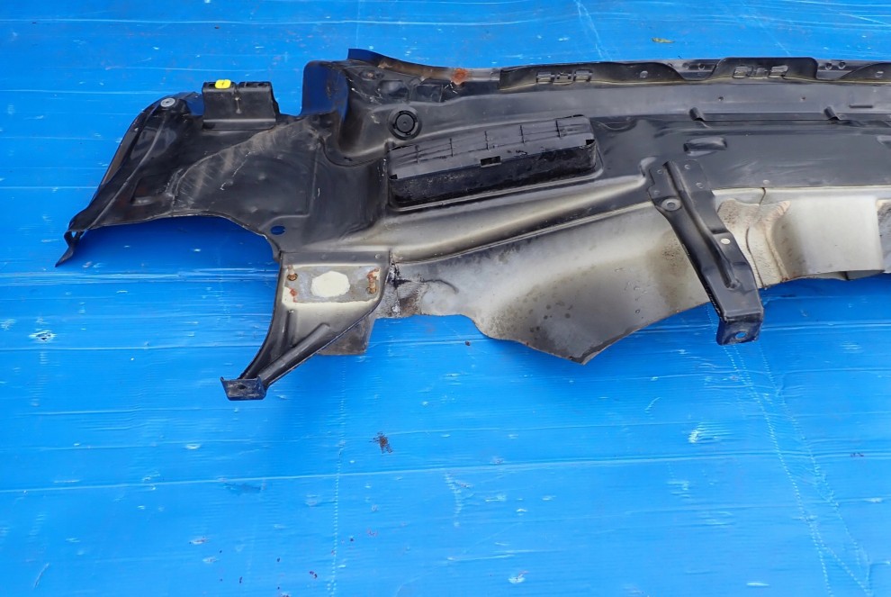 SUZUKI SWIFT III MK6 05-10 PAS TYLNY 6/10