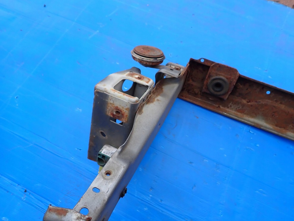 SUZUKI SWIFT III MK6 05-09 PAS PRZEDNI WZMOCNIENIE 10/15