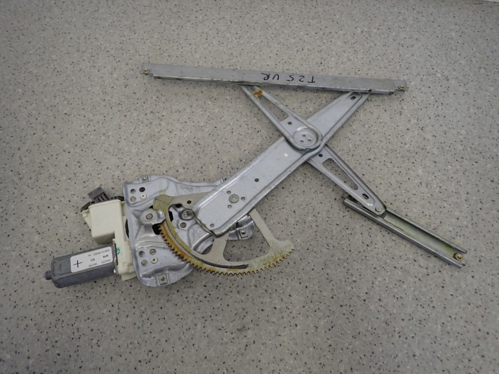 TOYOTA AVENSIS T25 03-07 PODNOŚNIK SZYBY PRZEDNI PRAWY 4/6