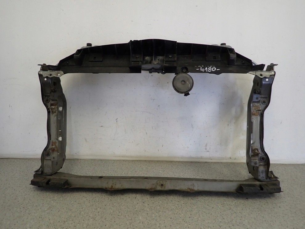 TOYOTA YARIS II 06-09 PAS PRZEDNI WZMOCNIENIE 1/10