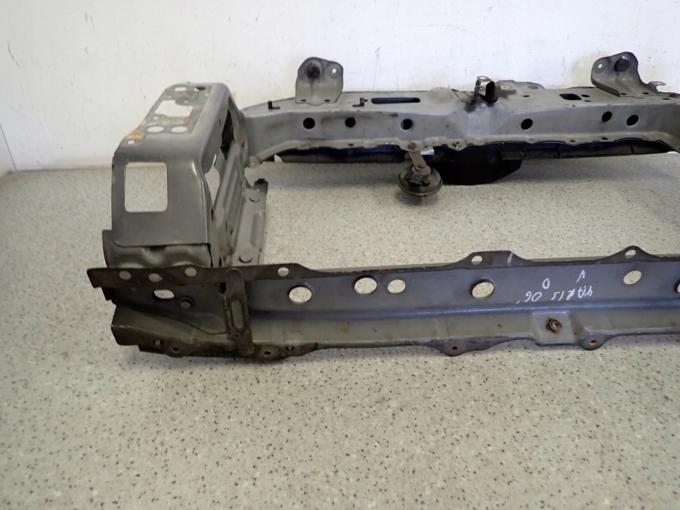 TOYOTA YARIS II 06-09 PAS PRZEDNI WZMOCNIENIE 9/10