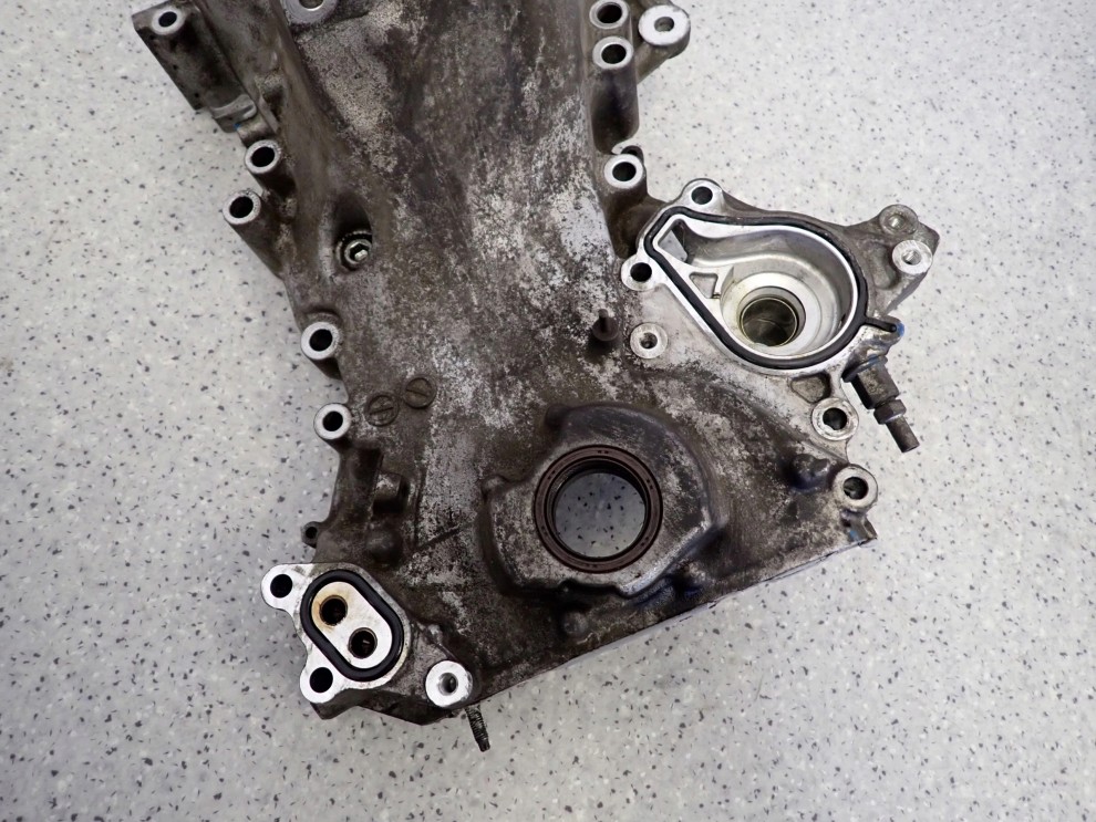 TOYOTA YARIS II 1.0i 1KR 06- OSŁONA OBUDOWA ROZRZĄDU 7/8