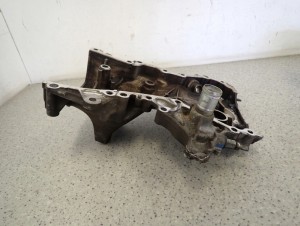 TOYOTA YARIS II 1.0i 1KR 06- OSŁONA OBUDOWA ROZRZĄDU 2/8 MINIATURA