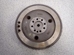 HYUNDAI i30 KIA CEED 1.6 CRDi 06-11 KOŁO ZAMACHOWE U216 2/5 MINIATURA