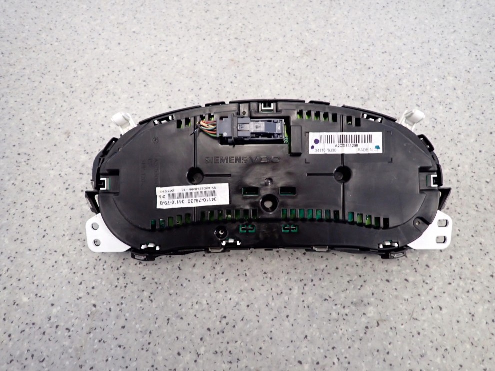 SUZUKI SX4 06-09 M16A 1.6 ZEGARY LICZNIK AUTOMAT 5/7