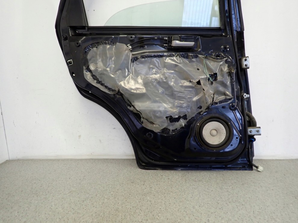 SUZUKI SX4 06-12 DRZWI TYLNE LEWE ZCE 11/14