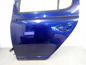 TOYOTA YARIS I 99- JP 5d DRZWI TYLNE LEWE 13/16 MINIATURA