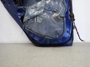 TOYOTA YARIS I 99- JP 5d DRZWI TYLNE LEWE 16/16 MINIATURA