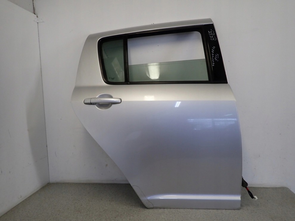 SUZUKI SWIFT 5d MK6 04-09 DRZWI TYLNE PRAWE ZCC 1/15