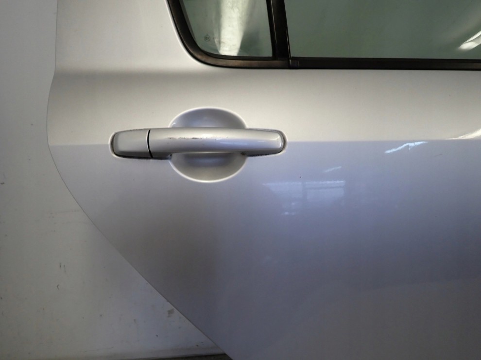 SUZUKI SWIFT 5d MK6 04-09 DRZWI TYLNE PRAWE ZCC 7/15