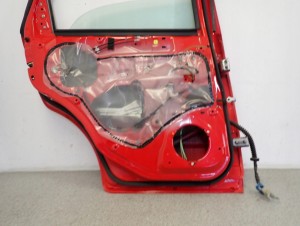 SUZUKI SX4 06-12 DRZWI TYLNE LEWE ZFS 12/14 MINIATURA