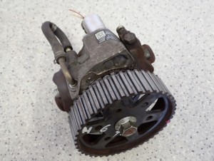 MAZDA6 MAZDA 6 2.0 RF5 02-05 POMPA WTRYSKOWA PALIWA 2/6 MINIATURA