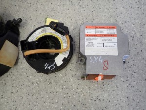 SUZUKI SX4 06-13 PODUSZKI POWIETRZNE SRSY ZESTAW KOMPLET 7/10 MINIATURA