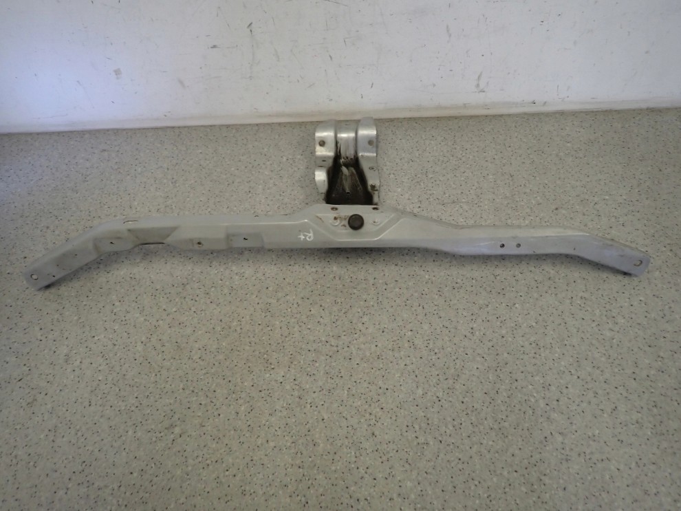 SUZUKI WAGON R+ 00- BELKA PASA PRZÓD WZMOCNIENIE GÓRNE 2/4